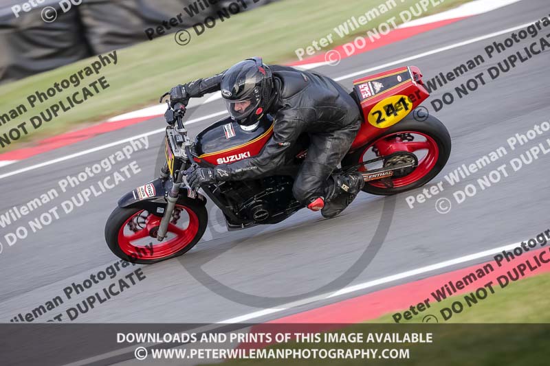 donington no limits trackday;donington park photographs;donington trackday photographs;no limits trackdays;peter wileman photography;trackday digital images;trackday photos